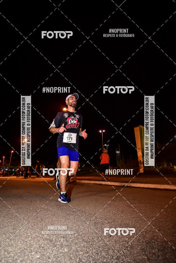 Buy your photos of the event1 Corrida Noturna Super 17 - Etapa Mogi das Cruzes on Fotop
