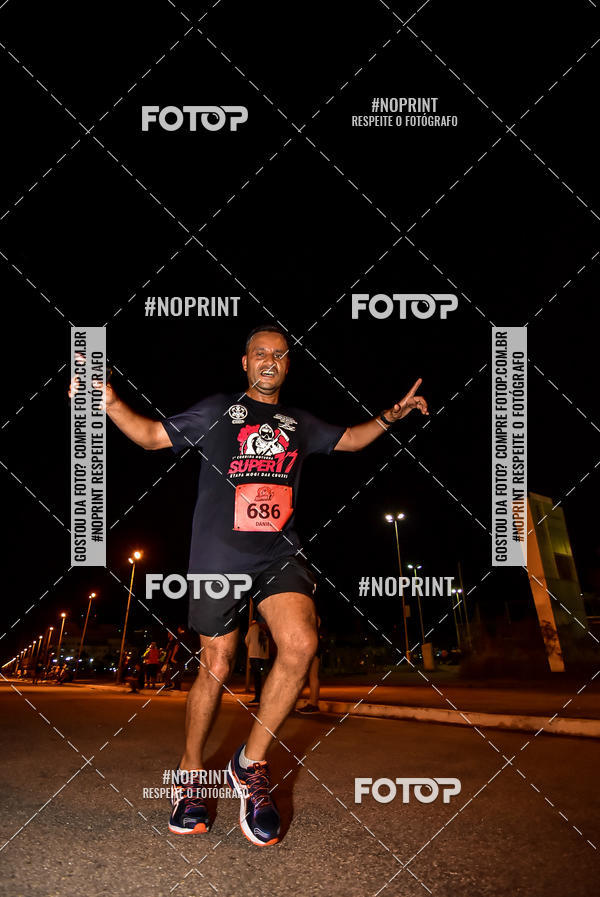 Buy your photos of the event1 Corrida Noturna Super 17 - Etapa Mogi das Cruzes on Fotop