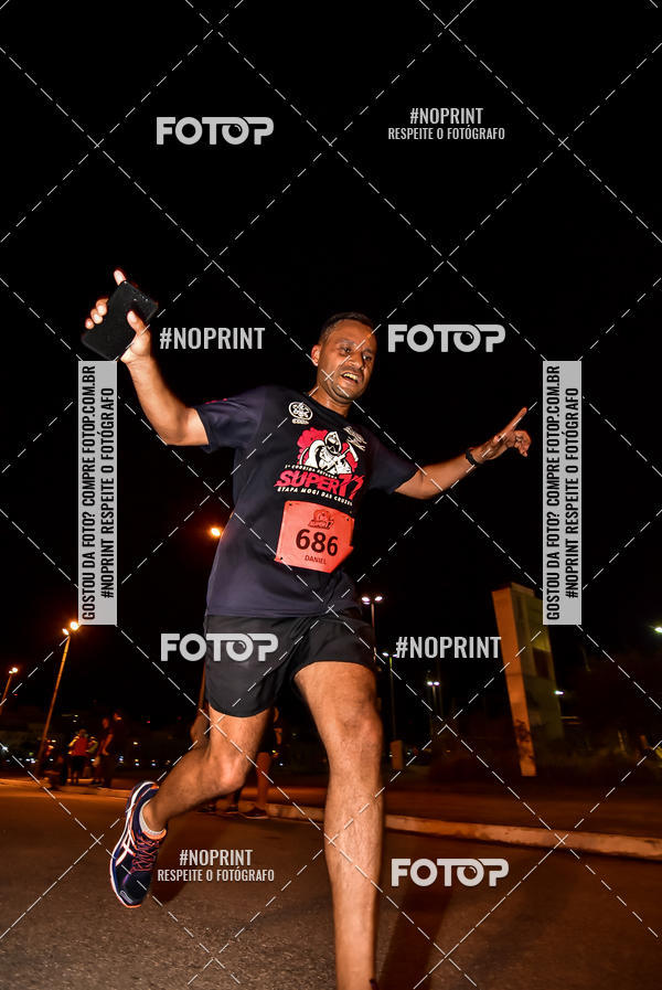 Buy your photos of the event1 Corrida Noturna Super 17 - Etapa Mogi das Cruzes on Fotop