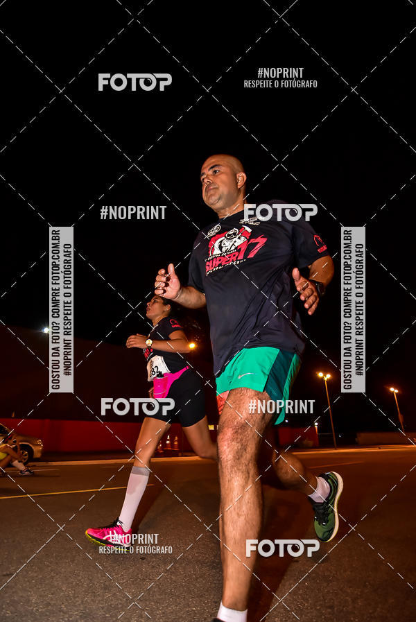 Compra tus fotos del evento1 Corrida Noturna Super 17 - Etapa Mogi das Cruzes En Fotop