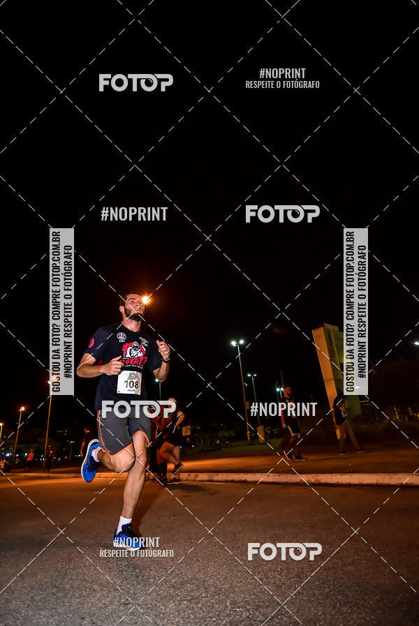 Compra tus fotos del evento1 Corrida Noturna Super 17 - Etapa Mogi das Cruzes En Fotop