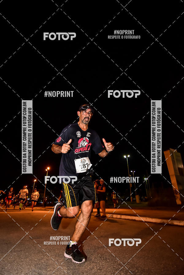 Compra tus fotos del evento1 Corrida Noturna Super 17 - Etapa Mogi das Cruzes En Fotop