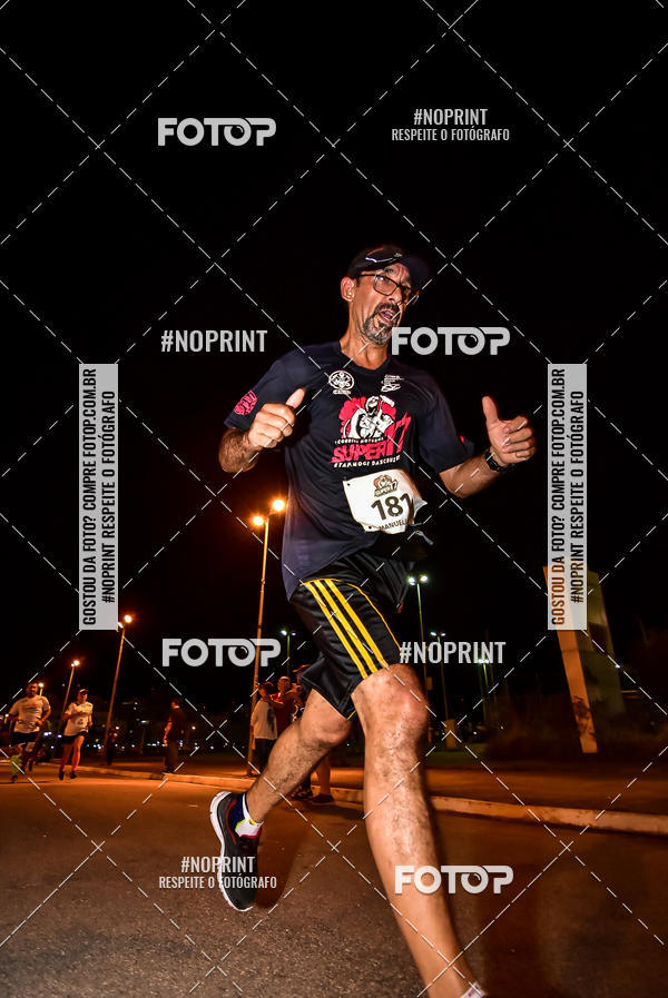 Compra tus fotos del evento1 Corrida Noturna Super 17 - Etapa Mogi das Cruzes En Fotop