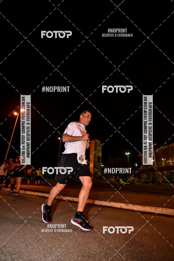 Buy your photos of the event1 Corrida Noturna Super 17 - Etapa Mogi das Cruzes on Fotop