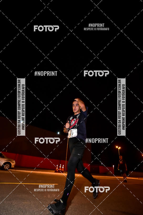 Buy your photos of the event1 Corrida Noturna Super 17 - Etapa Mogi das Cruzes on Fotop
