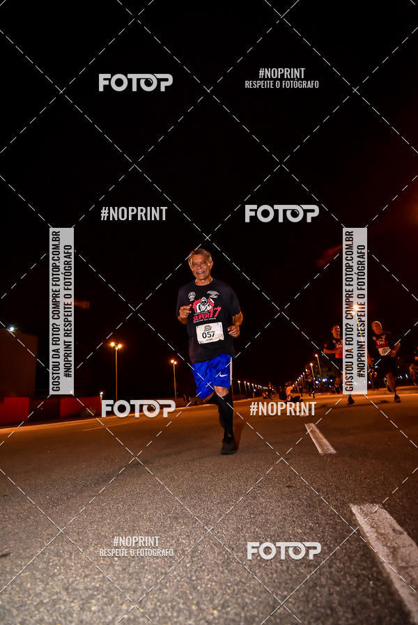 Buy your photos of the event1 Corrida Noturna Super 17 - Etapa Mogi das Cruzes on Fotop