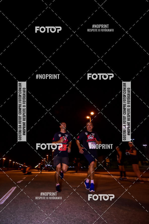 Buy your photos of the event1 Corrida Noturna Super 17 - Etapa Mogi das Cruzes on Fotop