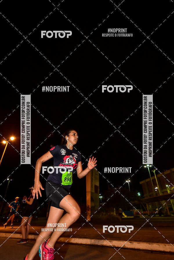 Buy your photos of the event1 Corrida Noturna Super 17 - Etapa Mogi das Cruzes on Fotop