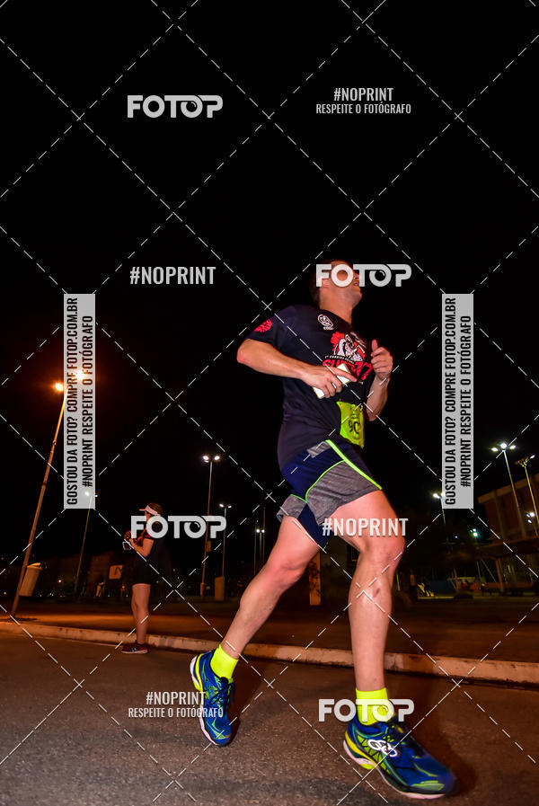 Buy your photos of the event1 Corrida Noturna Super 17 - Etapa Mogi das Cruzes on Fotop
