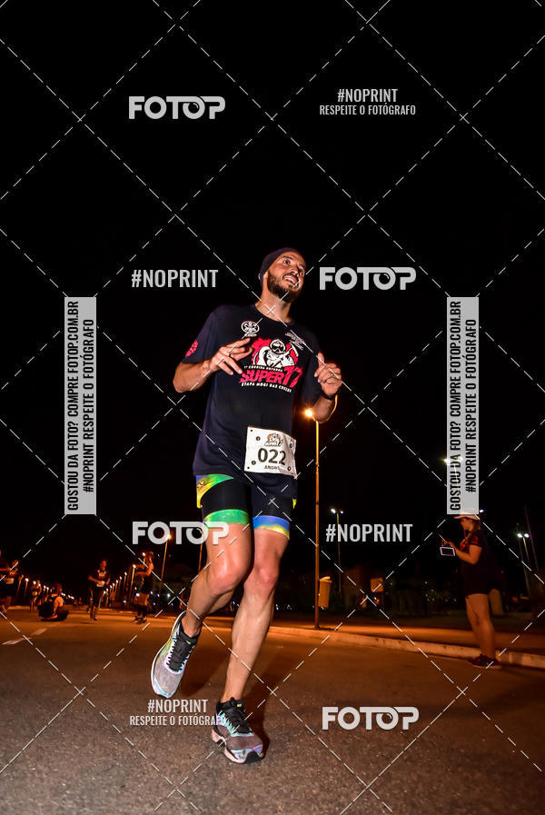 Buy your photos of the event1 Corrida Noturna Super 17 - Etapa Mogi das Cruzes on Fotop