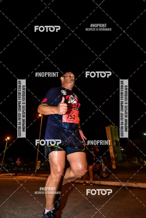 Buy your photos of the event1 Corrida Noturna Super 17 - Etapa Mogi das Cruzes on Fotop