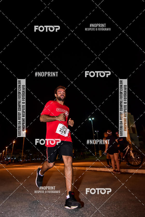 Buy your photos of the event1 Corrida Noturna Super 17 - Etapa Mogi das Cruzes on Fotop