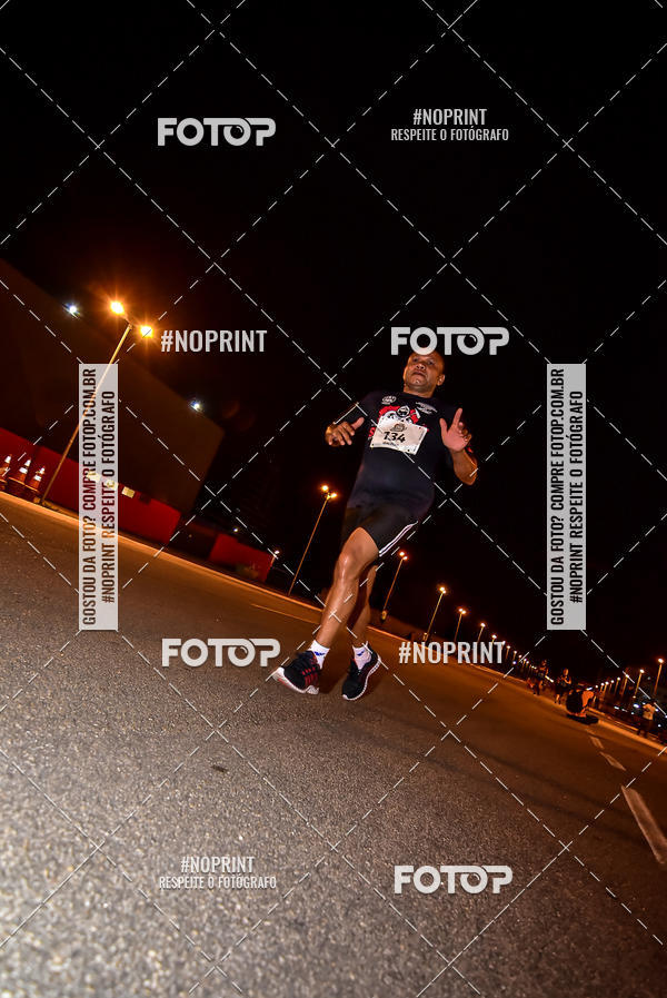 Buy your photos of the event1 Corrida Noturna Super 17 - Etapa Mogi das Cruzes on Fotop