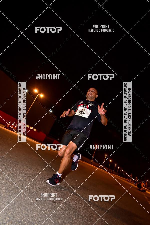 Buy your photos of the event1 Corrida Noturna Super 17 - Etapa Mogi das Cruzes on Fotop