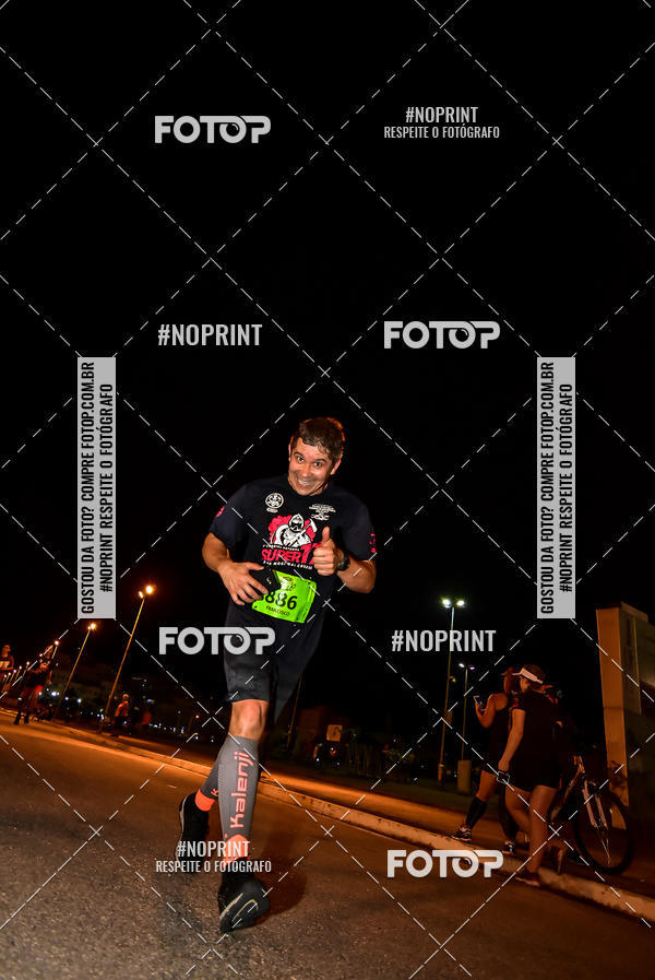 Buy your photos of the event1 Corrida Noturna Super 17 - Etapa Mogi das Cruzes on Fotop
