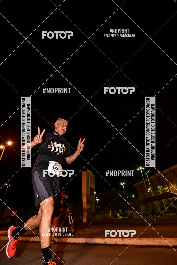 Buy your photos of the event1 Corrida Noturna Super 17 - Etapa Mogi das Cruzes on Fotop