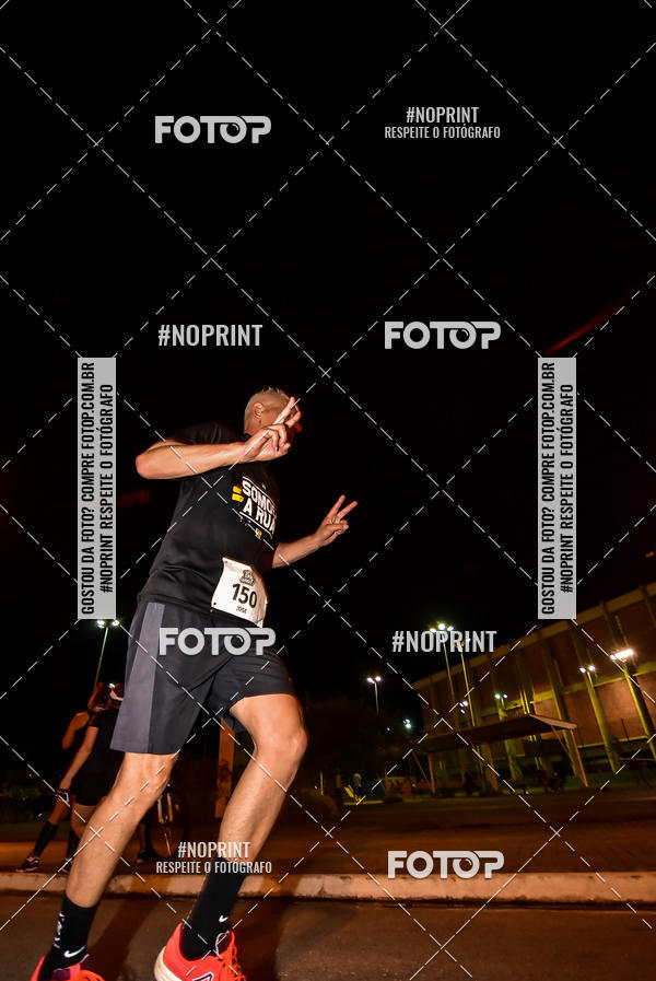 Buy your photos of the event1 Corrida Noturna Super 17 - Etapa Mogi das Cruzes on Fotop