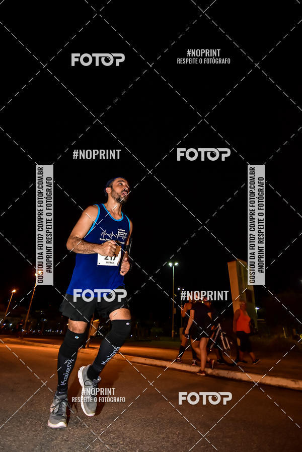 Buy your photos of the event1 Corrida Noturna Super 17 - Etapa Mogi das Cruzes on Fotop