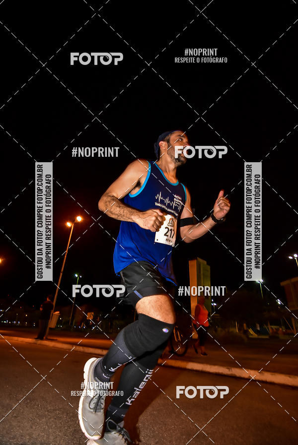 Buy your photos of the event1 Corrida Noturna Super 17 - Etapa Mogi das Cruzes on Fotop