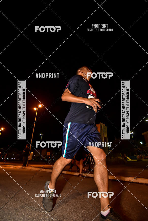 Buy your photos of the event1 Corrida Noturna Super 17 - Etapa Mogi das Cruzes on Fotop