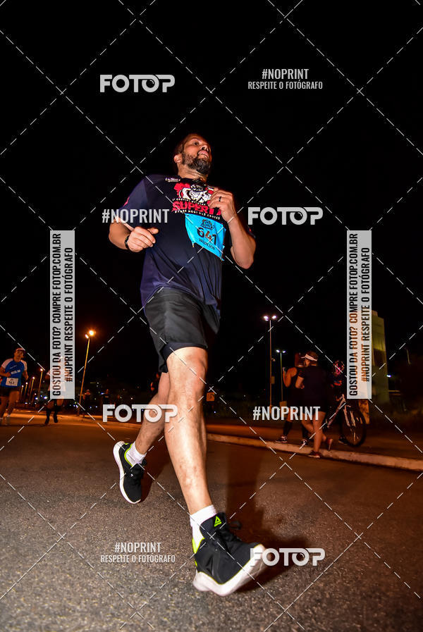Buy your photos of the event1 Corrida Noturna Super 17 - Etapa Mogi das Cruzes on Fotop