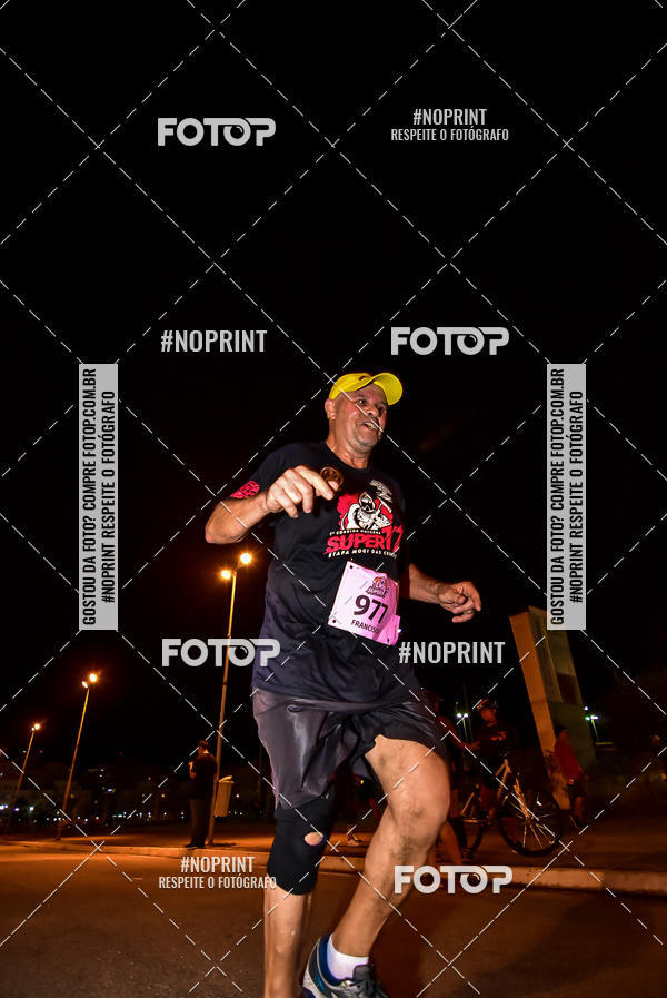 Buy your photos of the event1 Corrida Noturna Super 17 - Etapa Mogi das Cruzes on Fotop