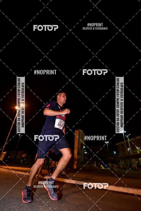 Buy your photos of the event1 Corrida Noturna Super 17 - Etapa Mogi das Cruzes on Fotop