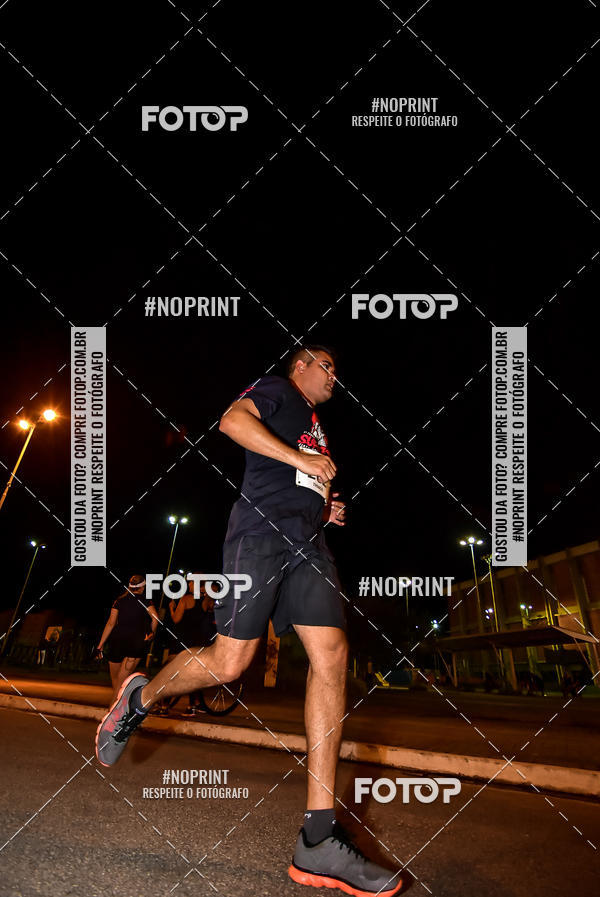 Buy your photos of the event1 Corrida Noturna Super 17 - Etapa Mogi das Cruzes on Fotop