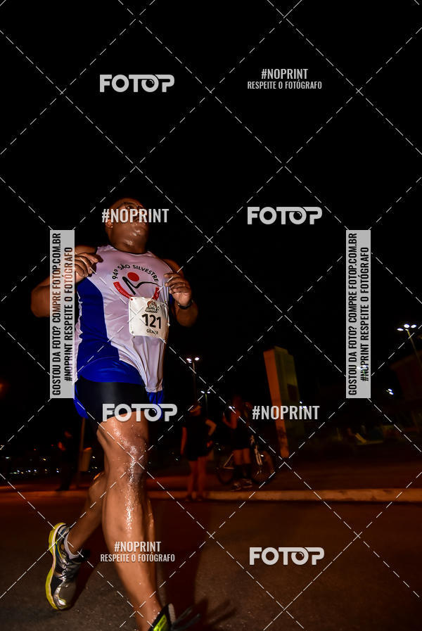 Buy your photos of the event1 Corrida Noturna Super 17 - Etapa Mogi das Cruzes on Fotop