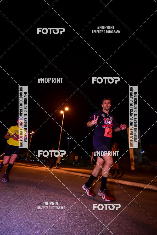 Buy your photos of the event1 Corrida Noturna Super 17 - Etapa Mogi das Cruzes on Fotop