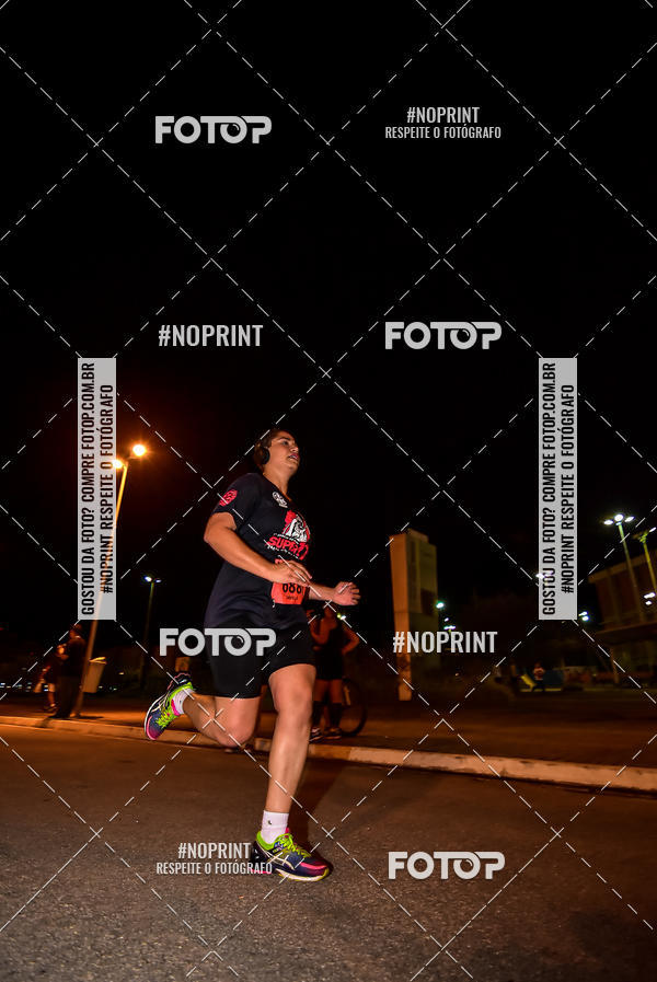 Buy your photos of the event1 Corrida Noturna Super 17 - Etapa Mogi das Cruzes on Fotop