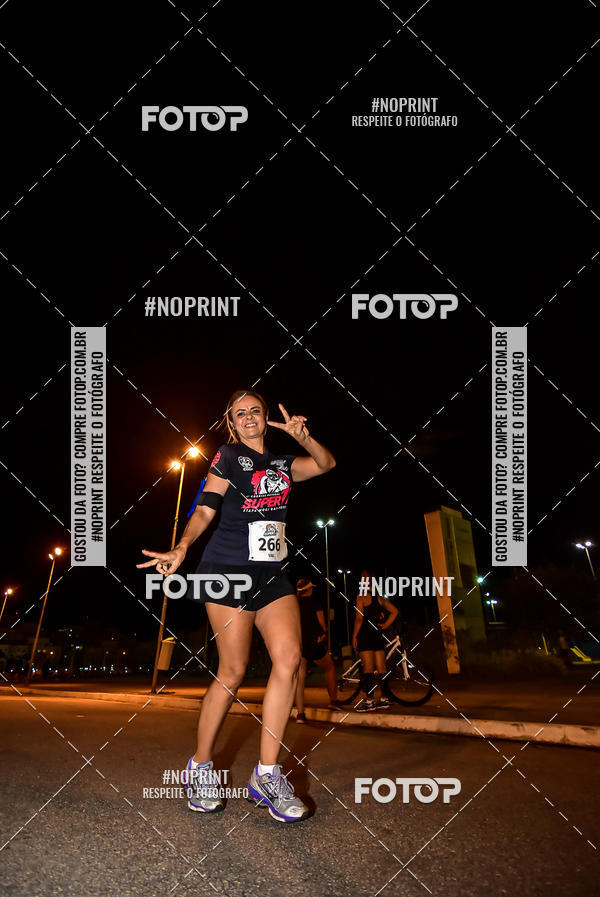 Buy your photos of the event1 Corrida Noturna Super 17 - Etapa Mogi das Cruzes on Fotop