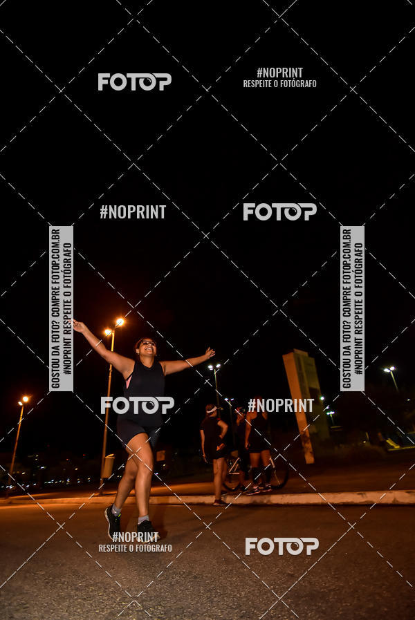 Buy your photos of the event1 Corrida Noturna Super 17 - Etapa Mogi das Cruzes on Fotop