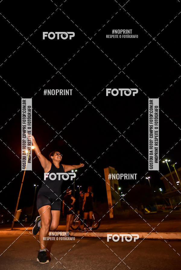 Buy your photos of the event1 Corrida Noturna Super 17 - Etapa Mogi das Cruzes on Fotop