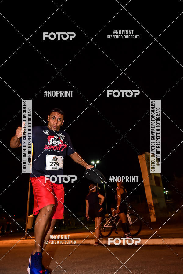 Buy your photos of the event1 Corrida Noturna Super 17 - Etapa Mogi das Cruzes on Fotop