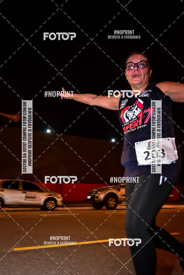 Buy your photos of the event1 Corrida Noturna Super 17 - Etapa Mogi das Cruzes on Fotop
