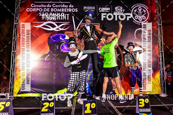 Buy your photos of the event1 Corrida Noturna Super 17 - Etapa Mogi das Cruzes on Fotop