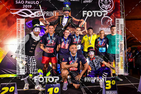 Buy your photos of the event1 Corrida Noturna Super 17 - Etapa Mogi das Cruzes on Fotop