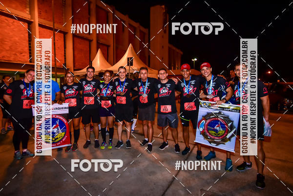 Buy your photos of the event1 Corrida Noturna Super 17 - Etapa Mogi das Cruzes on Fotop