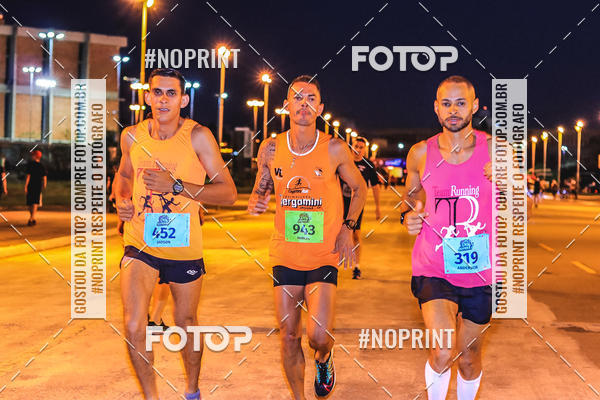 Buy your photos of the event1 Corrida Noturna Super 17 - Etapa Mogi das Cruzes on Fotop