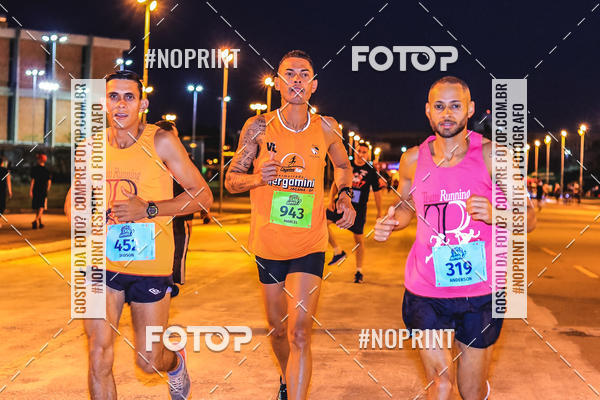 Buy your photos of the event1 Corrida Noturna Super 17 - Etapa Mogi das Cruzes on Fotop