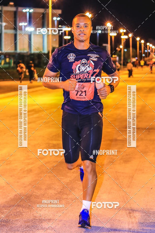 Buy your photos of the event1 Corrida Noturna Super 17 - Etapa Mogi das Cruzes on Fotop