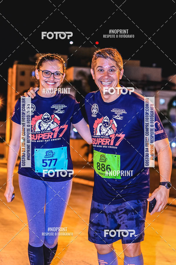Buy your photos of the event1 Corrida Noturna Super 17 - Etapa Mogi das Cruzes on Fotop
