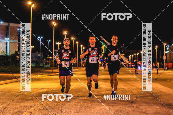 Compre suas fotos do evento1 Corrida Noturna Super 17 - Etapa Mogi das Cruzes no Fotop