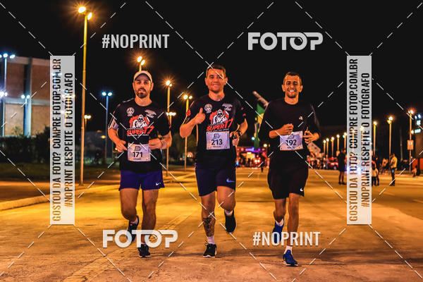 Compre suas fotos do evento1 Corrida Noturna Super 17 - Etapa Mogi das Cruzes no Fotop