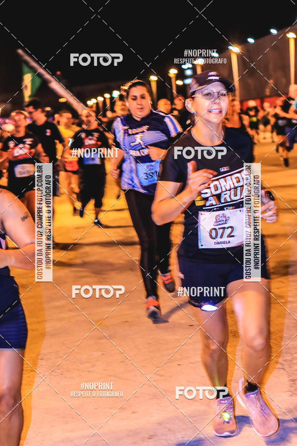 Compra tus fotos del evento1 Corrida Noturna Super 17 - Etapa Mogi das Cruzes En Fotop