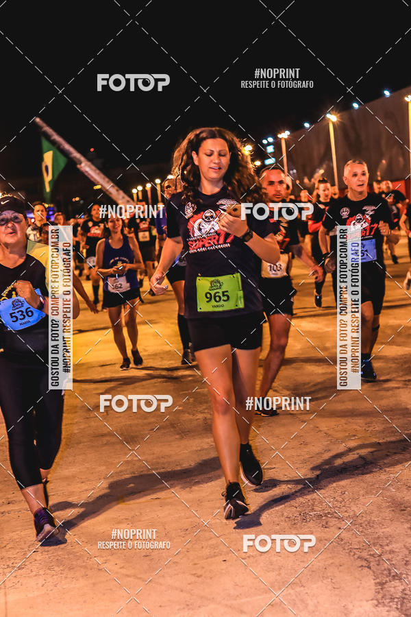 Compra tus fotos del evento1 Corrida Noturna Super 17 - Etapa Mogi das Cruzes En Fotop
