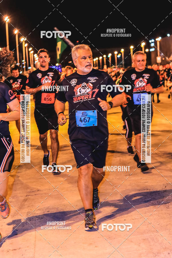 Achetez vos photos de l'vnement1 Corrida Noturna Super 17 - Etapa Mogi das Cruzes sur Fotop