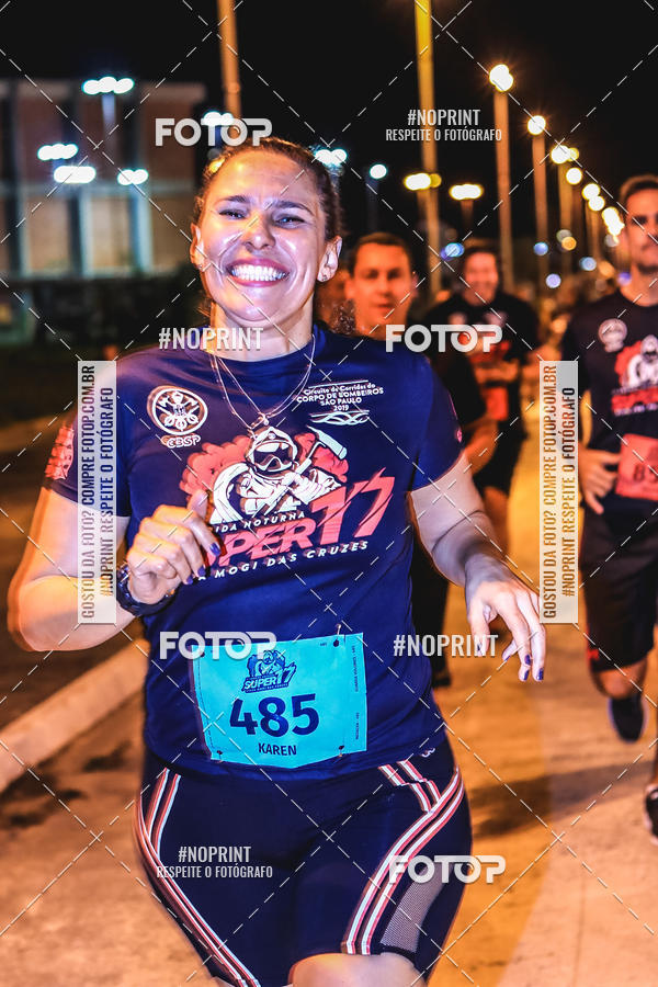 Achetez vos photos de l'vnement1 Corrida Noturna Super 17 - Etapa Mogi das Cruzes sur Fotop