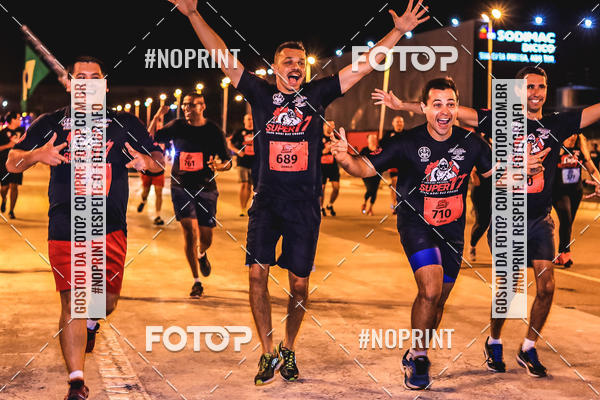 Compre suas fotos do evento1 Corrida Noturna Super 17 - Etapa Mogi das Cruzes no Fotop
